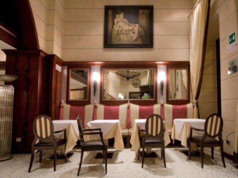 Hotel Victoria Letterario 4*